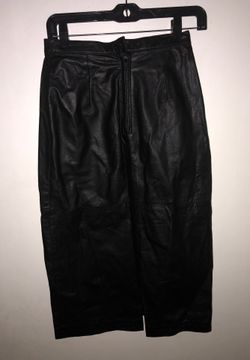 Vintage real leather skirt size 8