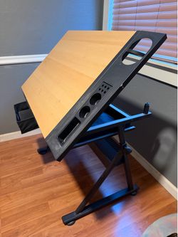 Art desk