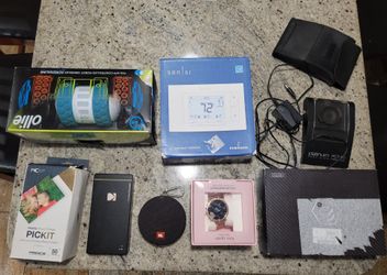 Lot of 7 Smart devices ""parts or repair""