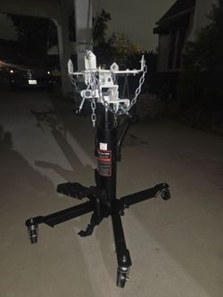Transmission jack