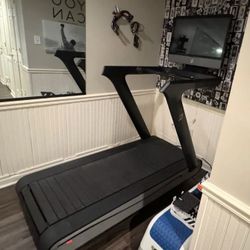 Peloton Tread+