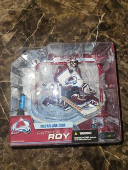 Patrick Roy McFarlane NHL Series 6 Colorado Avalanche Red Jersey Variant