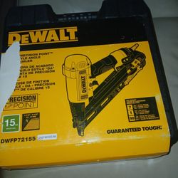 DEWALT
Pneumatic 15-Gauge DA Nailer