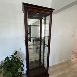 Curio cabinet 