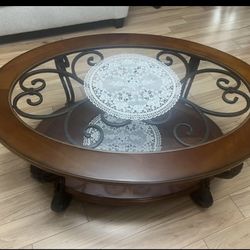 Coffee Table With Two Side Table