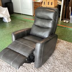Recliner Chair