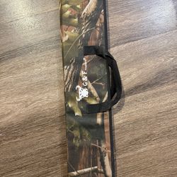 G & F Products Heavy-Duty Stainless Steel BBQ Skewers (8-piece set), featuring 23-inch long, 5/8-inch wide blades with wooden handles and a carrying b