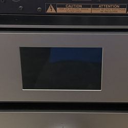 Cambridge Edge NQ Pre Amp With Network Streaming/DAC WiFi Remote 