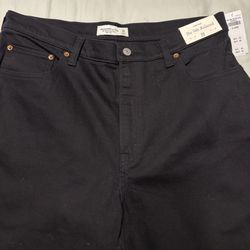 New With Tags- Abercrombie & Fitch The 90’s Relaxed High Rise Jeans