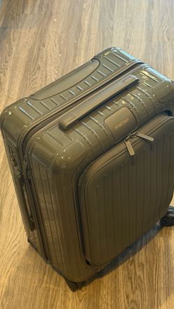 RIMOWA Essential Sleeve Carry-On - Gloss Slate Grey - Excellent Condition Retail $1,175+