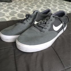 Nike SB Chron