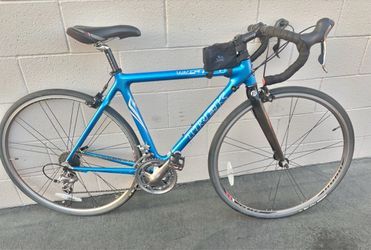 Trek 5000 full carbon road bike in great shape