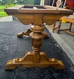 Beautiful Antique Oak Table