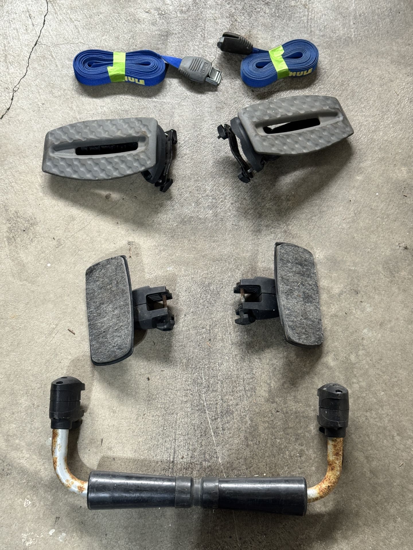 Thule Roll Model Kayak Carrier for Roof Racks
