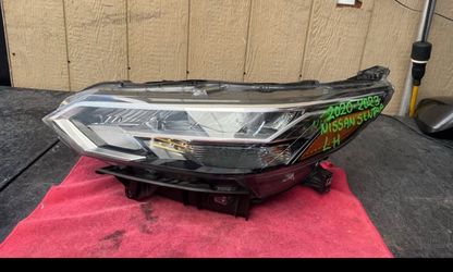 2020 2021 2022 2023 NISSAN SENTRA LEFT SIDE HEADLIGHT OEM USED