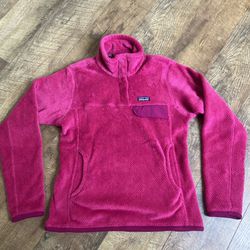 Patagonia Women’s Small Pink T Snap