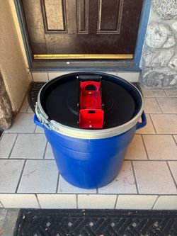 Recycling container containers