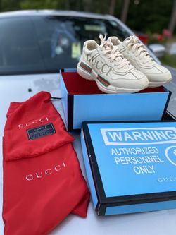 GUCCI RYTHON (offers)