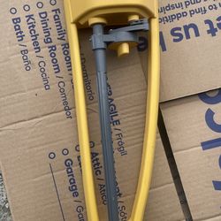 Lawn Sprinkler  (New)