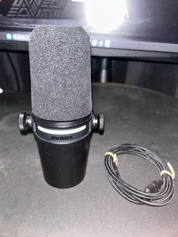 Shure MV7+