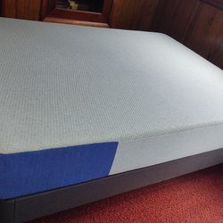 Casper One Queen Mattress