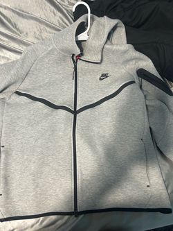 XL nike tech gray