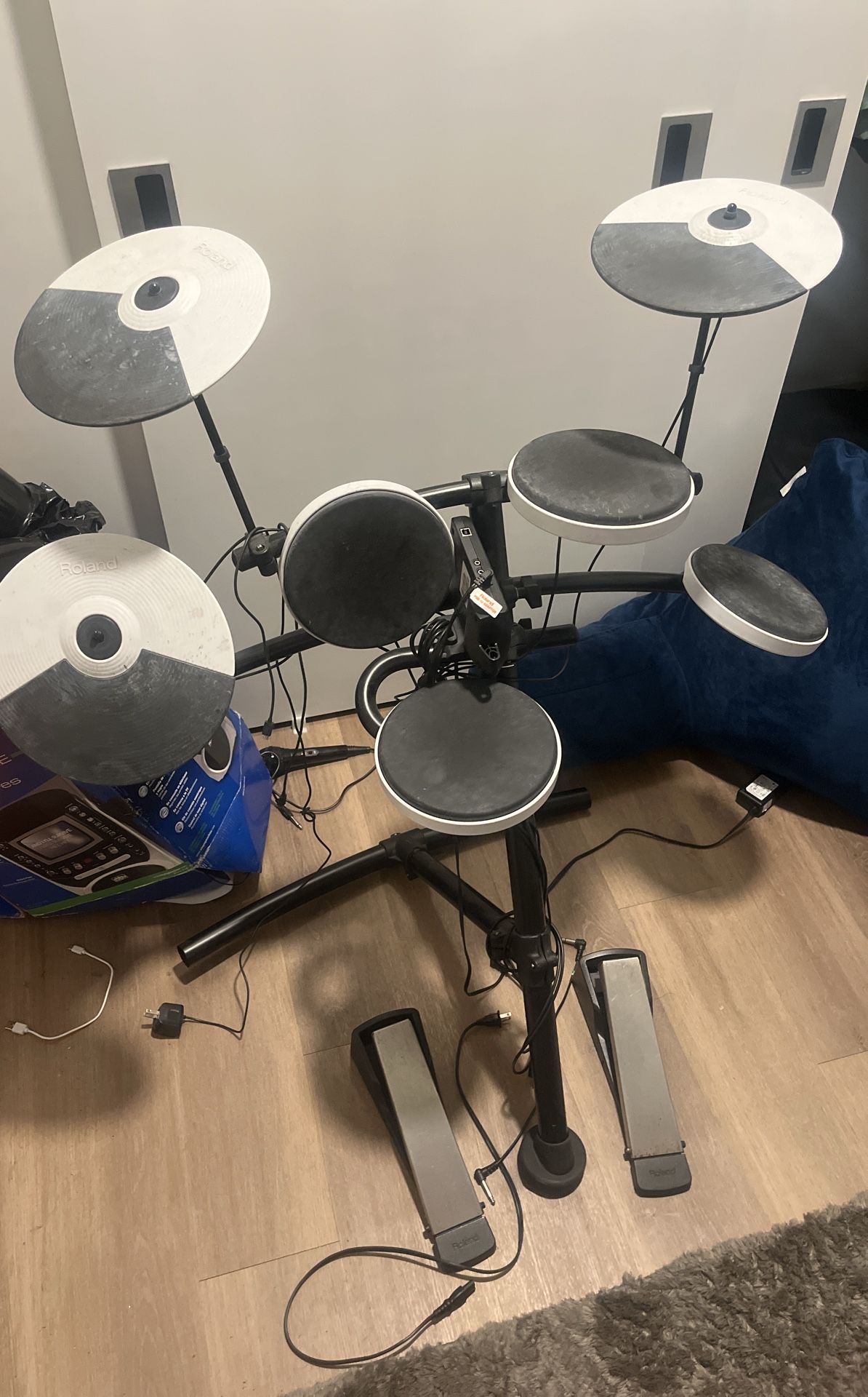 Electronic Drum Kit