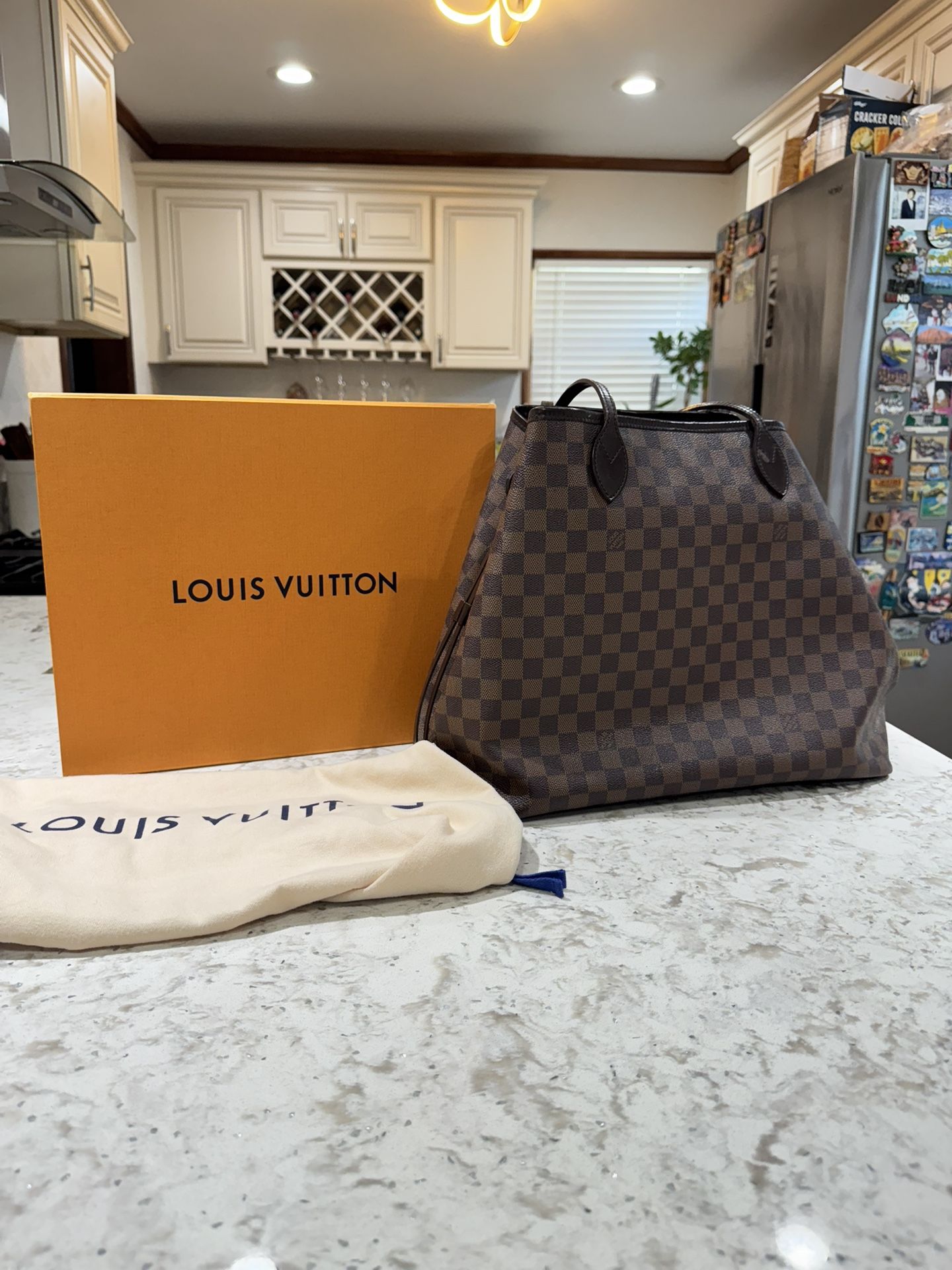 Louis Vuitton Neverfull