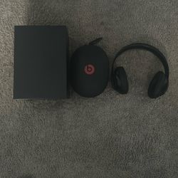 Beats Studio 3