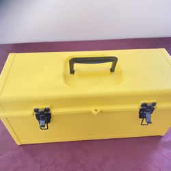 Large Plastic Resin Tool Box 