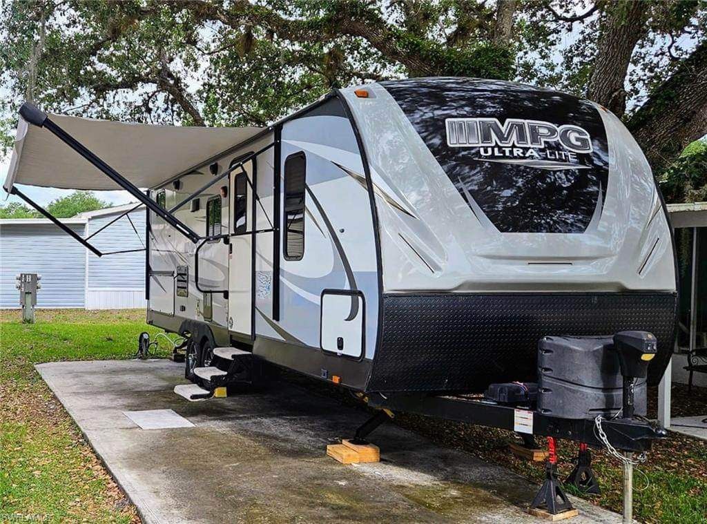 Mpg Ultra Lite Travel Trailer