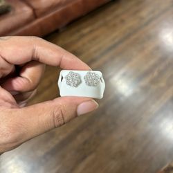 Vvs Clarity Cluster Earrings 