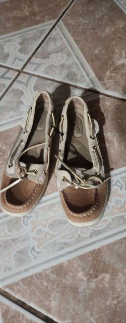 Womens Sperry shoes