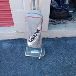 Vacuum Cleaner 