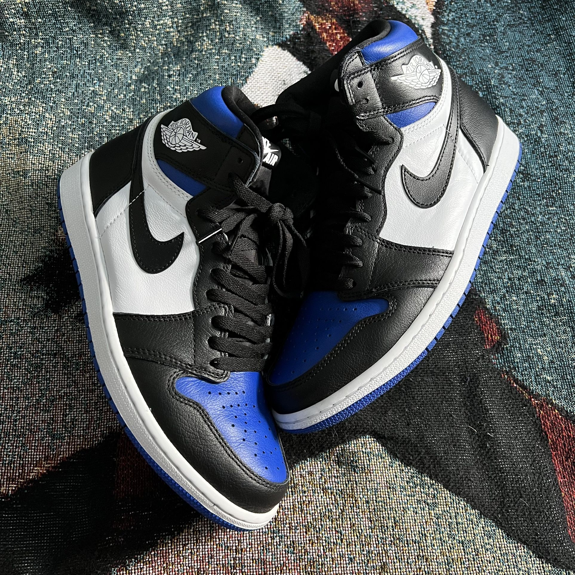 AIR JORDAN RETRO ROYAL TOE SIZE 10