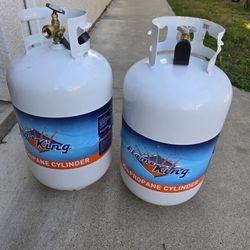 Propane Tanks, 7 Gallon, 1 Full And 1 Empty