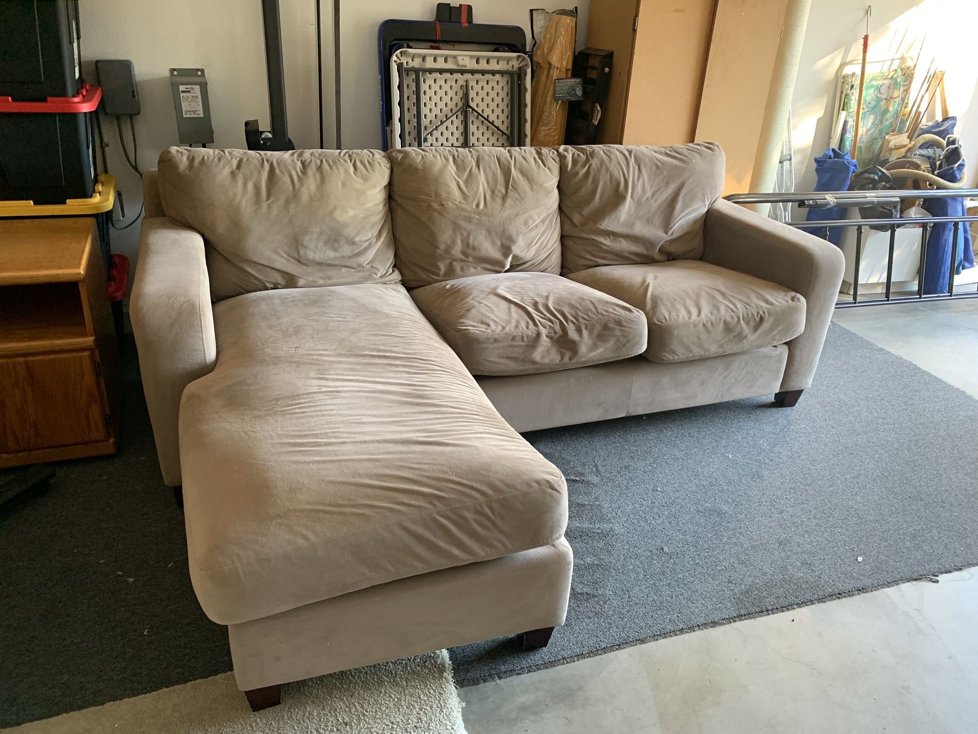 Couch With Chaise