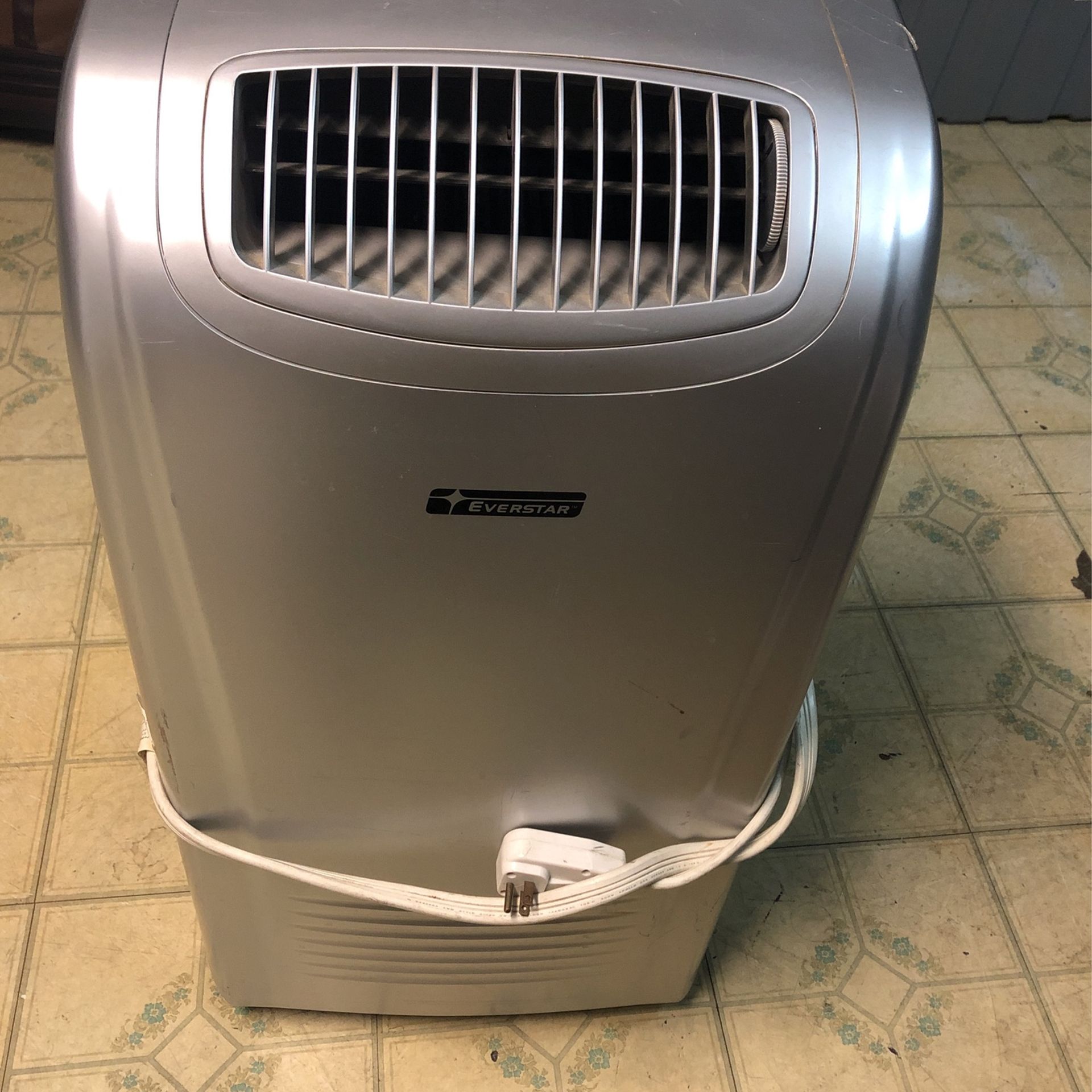 Portable AC Everstar 75 for Sale in San Diego, CA OfferUp