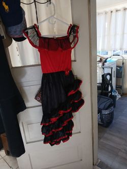 Girls Spanish flaminko dress.