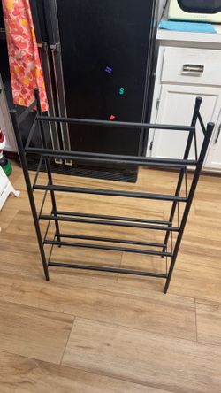 WENKO Anti-Slip Shoe Rack Hero Extendable Shoe Storage