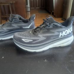 Hoka Clifton 9 Size 11D