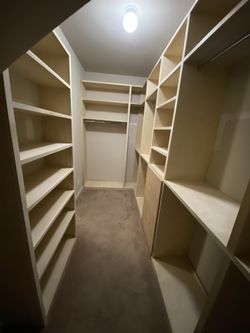 Custom Closets 