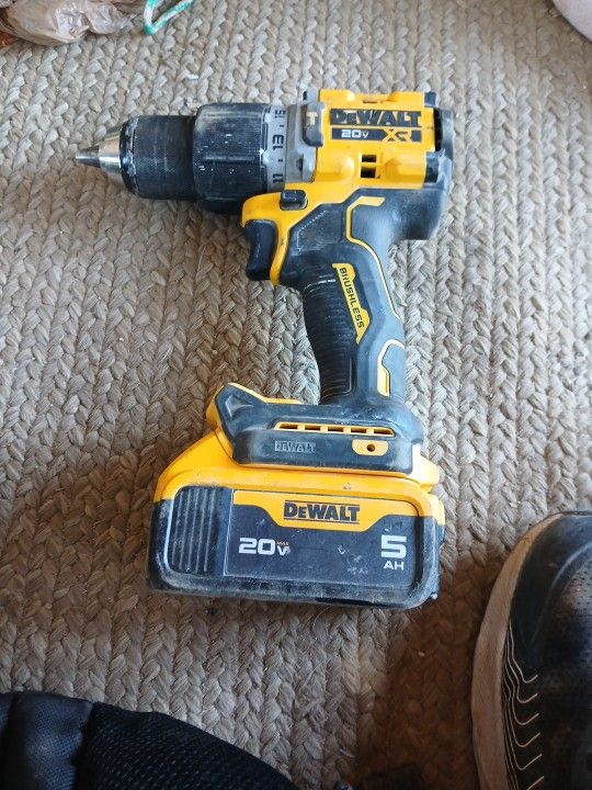 Dewalt 1/2in Hammer Drill
