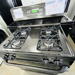 Black Ge Gas Stove 