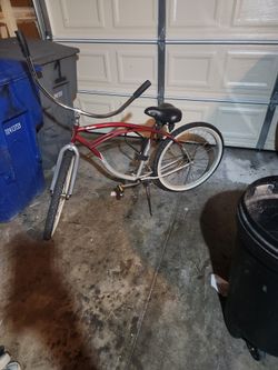 Schwinn Beach Cruiser
