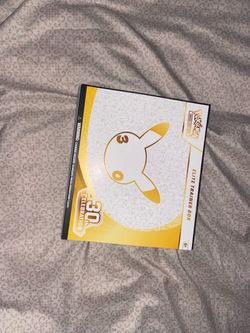 Pokémon 30th anniversary etb opened