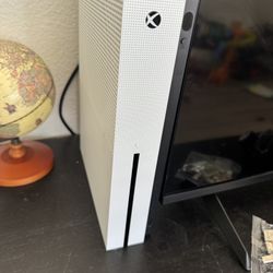 Xbox And Ipad 7th Gen Trade For Drone