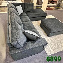Altari Slate Sectional 