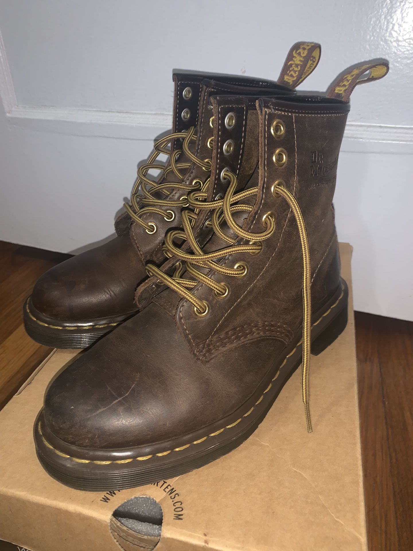 Dr Martens 1460 Crazy Horse Leather Lace Up Boots