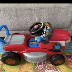 VTech Get Growing Tractor & Mower Ride-On. Toddler toy